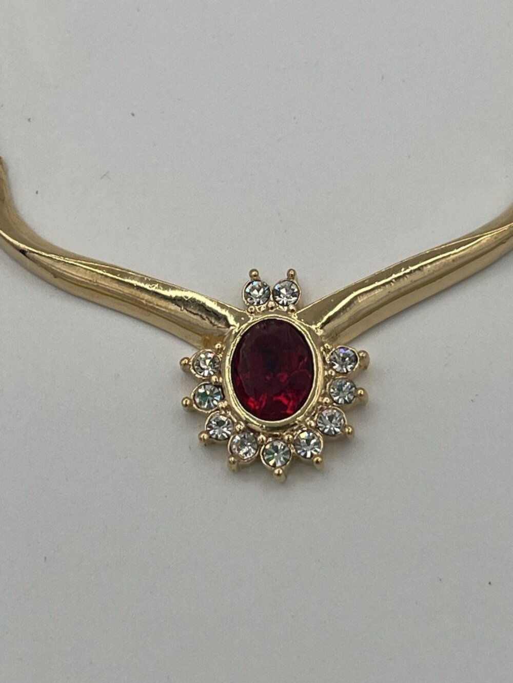 Vintage Gold Tone Red Oval Stone Rhinestone Halo V Bib Necklace 14K GE Stamped